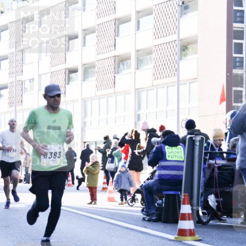 06.10.2024 - 19. swb-Marathon Bremen Matties Gatica Varas http://msf.ph/oto/7357798 06.10.2024 10:37:16 Laufen 58, 8383 meine-sportfotos.de