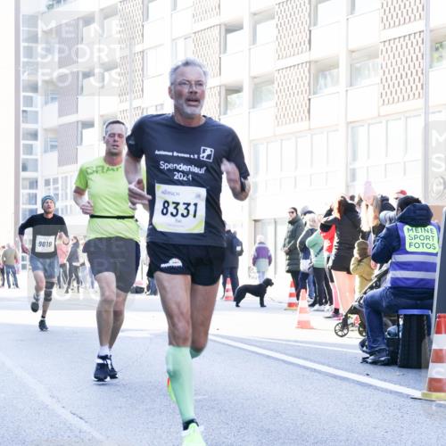 06.10.2024 - 19. swb-Marathon Bremen Matties Gatica Varas http://msf.ph/oto/7358072 06.10.2024 10:37:26 Laufen 9019, 2024, 8331 meine-sportfotos.de