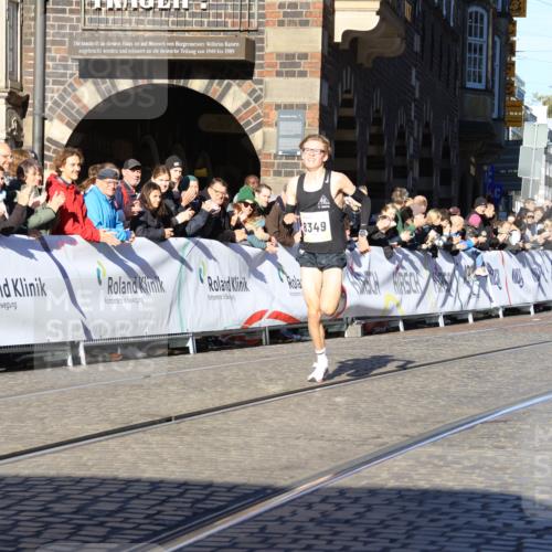 06.10.2024 - 19. swb-Marathon Bremen Strokosch-Dieckow http://msf.ph/oto/7358248 06.10.2024 10:27:27 Ziel 8349 meine-sportfotos.de