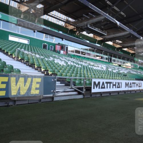 06.10.2024 - 19. swb-Marathon Bremen Yannick Fuchs http://msf.ph/oto/7358488 06.10.2024 09:57:01 Laufen im Stadion  meine-sportfotos.de