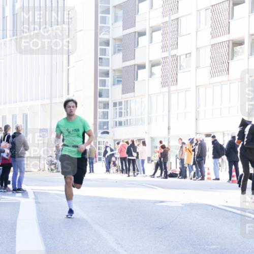 06.10.2024 - 19. swb-Marathon Bremen Matties Gatica Varas http://msf.ph/oto/7358493 06.10.2024 10:37:54 Laufen  meine-sportfotos.de