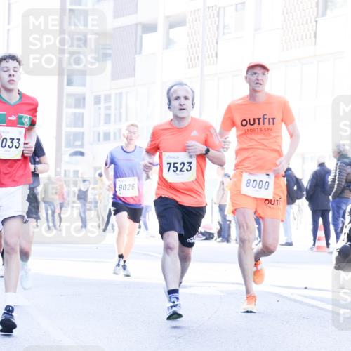 06.10.2024 - 19. swb-Marathon Bremen Matties Gatica Varas http://msf.ph/oto/7358670 06.10.2024 10:38:09 Laufen 033, 9026, 7523, 8000 meine-sportfotos.de