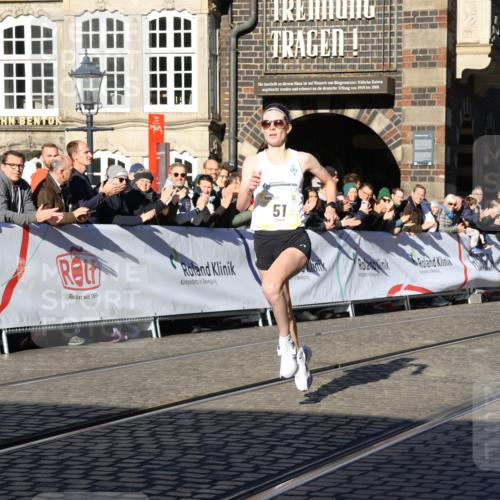 06.10.2024 - 19. swb-Marathon Bremen Strokosch-Dieckow http://msf.ph/oto/7358732 06.10.2024 10:29:41 Ziel 44, 51 meine-sportfotos.de