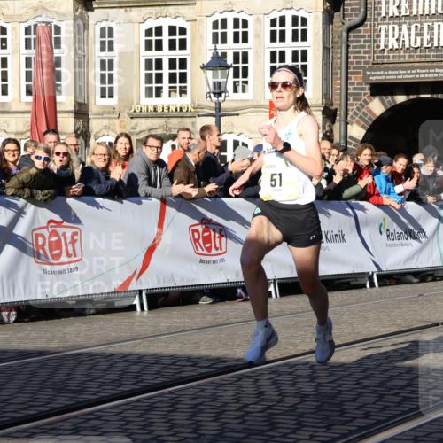 06.10.2024 - 19. swb-Marathon Bremen Strokosch-Dieckow http://msf.ph/oto/7358747 06.10.2024 10:29:41 Ziel 44, 51 meine-sportfotos.de