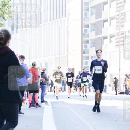 06.10.2024 - 19. swb-Marathon Bremen Matties Gatica Varas http://msf.ph/oto/7359106 06.10.2024 10:38:23 Laufen 8654, 8796, 8785, 8226, 8060, 255 meine-sportfotos.de