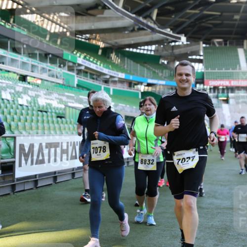 06.10.2024 - 19. swb-Marathon Bremen Yannick Fuchs http://msf.ph/oto/7359341 06.10.2024 10:41:43 Laufen im Stadion 7077, 7078, 7163, 7177, 7181, 7309, 7385, 7396, 7520, 7602, 7665, 7668, 7669, 7692, 7712, 7740, 7742, 7765, 7766, 7804, 7866, 7901, 8016, 8046, 8097, 8250, 8320, 8344, 8372, 8434, 8482, 8490, 8527, 8528, 8691, 8709, 8762, 8800, 8832, 8844, 8853, 8863, 8935, 8969, 8979, 9030, 9120, 9989 meine-sportfotos.de