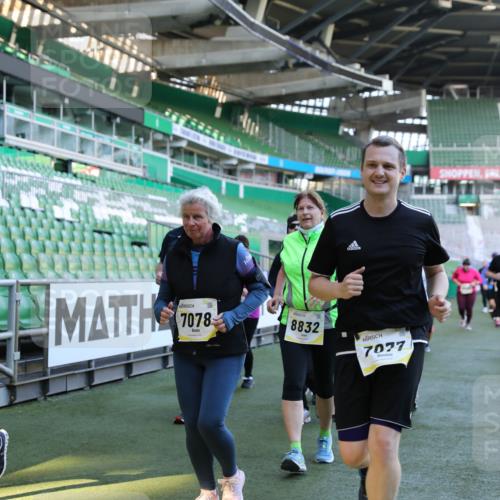 06.10.2024 - 19. swb-Marathon Bremen Yannick Fuchs http://msf.ph/oto/7359347 06.10.2024 10:41:43 Laufen im Stadion 7077, 7078, 7163, 7177, 7181, 7309, 7385, 7396, 7520, 7602, 7665, 7668, 7669, 7692, 7712, 7740, 7742, 7765, 7766, 7804, 7866, 7901, 8016, 8046, 8097, 8250, 8320, 8344, 8372, 8434, 8482, 8490, 8527, 8528, 8691, 8709, 8762, 8800, 8832, 8844, 8853, 8863, 8935, 8969, 8979, 9030, 9120, 9989 meine-sportfotos.de