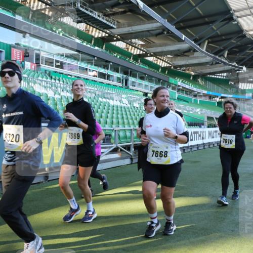 06.10.2024 - 19. swb-Marathon Bremen Yannick Fuchs http://msf.ph/oto/7359473 06.10.2024 10:41:46 Laufen im Stadion 7077, 7078, 7163, 7177, 7181, 7309, 7602, 7665, 7668, 7669, 7692, 7712, 7740, 7742, 7765, 7766, 7804, 7866, 7901, 8016, 8046, 8097, 8250, 8320, 8344, 8372, 8434, 8482, 8490, 8527, 8528, 8691, 8709, 8762, 8800, 8832, 8844, 8853, 8863, 8935, 8969, 8979, 9030, 9120, 9989 meine-sportfotos.de