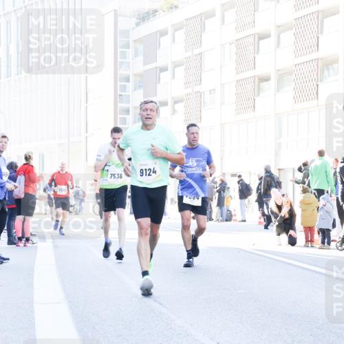06.10.2024 - 19. swb-Marathon Bremen Matties Gatica Varas http://msf.ph/oto/7359578 06.10.2024 10:38:36 Laufen 6494, 7128, 7536, 9124, 7304 meine-sportfotos.de