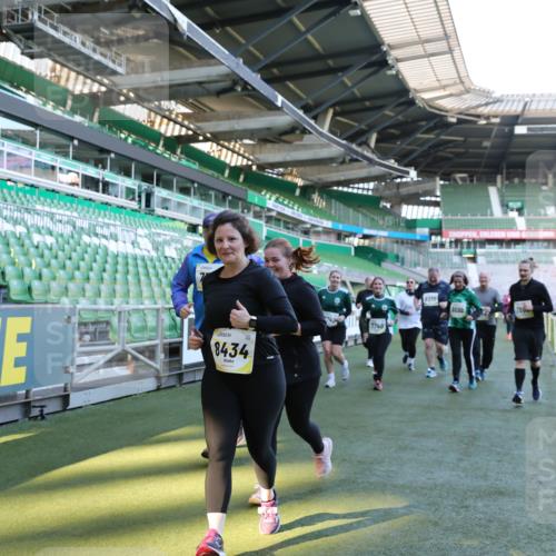 06.10.2024 - 19. swb-Marathon Bremen Yannick Fuchs http://msf.ph/oto/7359797 06.10.2024 10:41:54 Laufen im Stadion 7077, 7078, 7163, 7177, 7309, 7602, 7665, 7668, 7669, 7692, 7712, 7740, 7742, 7755, 7765, 7766, 7804, 7866, 7901, 8016, 8097, 8250, 8320, 8344, 8372, 8386, 8387, 8434, 8482, 8503, 8527, 8528, 8709, 8800, 8832, 8844, 8917, 8935, 8959, 9030, 9045, 9120, 9989 meine-sportfotos.de