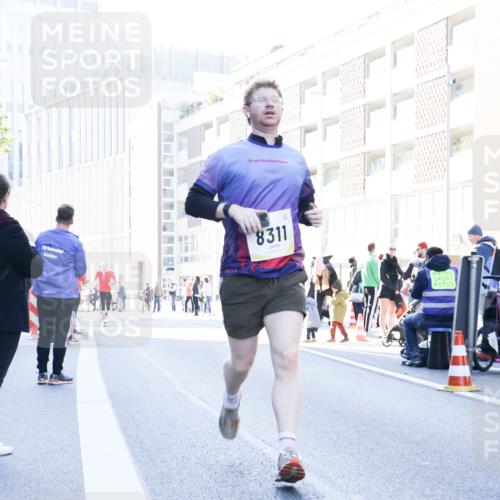 06.10.2024 - 19. swb-Marathon Bremen Matties Gatica Varas http://msf.ph/oto/7359895 06.10.2024 10:38:46 Laufen 8311 meine-sportfotos.de