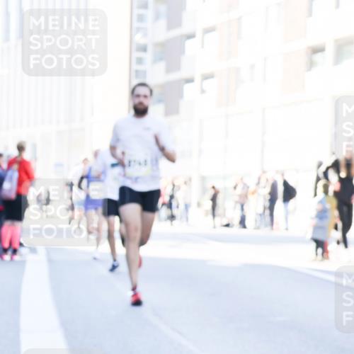 06.10.2024 - 19. swb-Marathon Bremen Matties Gatica Varas http://msf.ph/oto/7360017 06.10.2024 10:38:55 Laufen  meine-sportfotos.de