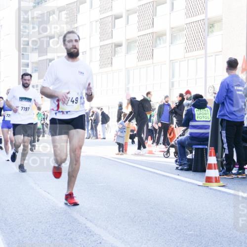 06.10.2024 - 19. swb-Marathon Bremen Matties Gatica Varas http://msf.ph/oto/7360044 06.10.2024 10:38:57 Laufen 72, 7197, 49 meine-sportfotos.de