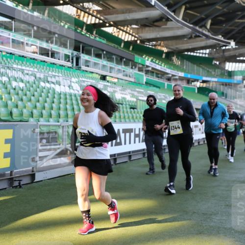 06.10.2024 - 19. swb-Marathon Bremen Yannick Fuchs http://msf.ph/oto/7360359 06.10.2024 10:42:14 Laufen im Stadion 7096, 7097, 7163, 7291, 7309, 7422, 7426, 7483, 7497, 7676, 7712, 7755, 7795, 7866, 7901, 8087, 8299, 8307, 8344, 8386, 8387, 8482, 8503, 8527, 8528, 8669, 8692, 8706, 8882, 8886, 8887, 8917, 8942, 8959, 8976, 9045, 9989, 9998 meine-sportfotos.de