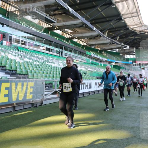06.10.2024 - 19. swb-Marathon Bremen Yannick Fuchs http://msf.ph/oto/7360408 06.10.2024 10:42:15 Laufen im Stadion 7096, 7097, 7163, 7291, 7309, 7422, 7426, 7483, 7497, 7676, 7712, 7755, 7795, 7866, 7901, 8087, 8299, 8307, 8344, 8386, 8387, 8482, 8503, 8527, 8528, 8669, 8692, 8706, 8882, 8886, 8887, 8917, 8942, 8959, 8976, 9045, 9989, 9998 meine-sportfotos.de
