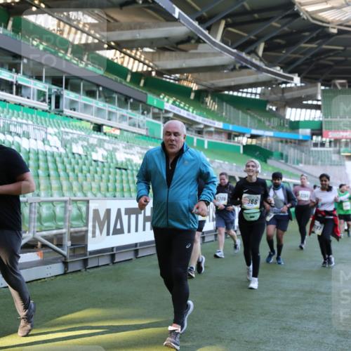 06.10.2024 - 19. swb-Marathon Bremen Yannick Fuchs http://msf.ph/oto/7360449 06.10.2024 10:42:16 Laufen im Stadion 7096, 7097, 7163, 7291, 7309, 7422, 7426, 7483, 7497, 7676, 7712, 7755, 7795, 7866, 7901, 8087, 8299, 8307, 8344, 8386, 8387, 8482, 8503, 8527, 8528, 8669, 8692, 8706, 8882, 8886, 8887, 8917, 8942, 8959, 8976, 9045, 9998 meine-sportfotos.de