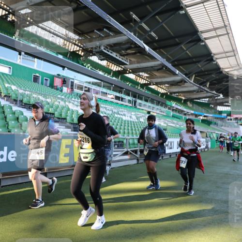 06.10.2024 - 19. swb-Marathon Bremen Yannick Fuchs http://msf.ph/oto/7360581 06.10.2024 10:42:20 Laufen im Stadion 7096, 7097, 7163, 7291, 7309, 7422, 7426, 7483, 7497, 7676, 7712, 7755, 7795, 7866, 7901, 8087, 8299, 8307, 8344, 8386, 8387, 8503, 8669, 8692, 8706, 8882, 8886, 8887, 8917, 8942, 8959, 8976, 9045, 9998 meine-sportfotos.de