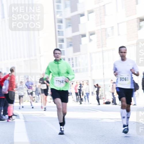 06.10.2024 - 19. swb-Marathon Bremen Matties Gatica Varas http://msf.ph/oto/7361074 06.10.2024 10:39:23 Laufen 7756, 1906 meine-sportfotos.de