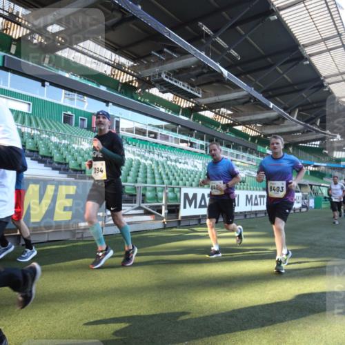 06.10.2024 - 19. swb-Marathon Bremen Yannick Fuchs http://msf.ph/oto/7361194 06.10.2024 10:28:09 Laufen im Stadion 7025, 7094, 7095, 7195, 7198, 7216, 7217, 7303, 7364, 7402, 7464, 7501, 7538, 7541, 7568, 7569, 7594, 7965, 8066, 8173, 8185, 8261, 8288, 8374, 8403, 8405, 8411, 8456, 8498, 8526, 8551, 8569, 8711, 8716, 8816, 8824, 8827, 8836, 8877, 8891, 8943, 8966, 9040, 9060 meine-sportfotos.de