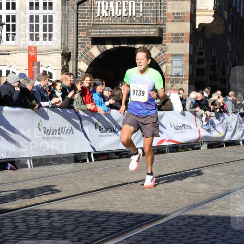 06.10.2024 - 19. swb-Marathon Bremen Strokosch-Dieckow http://msf.ph/oto/7361259 06.10.2024 10:33:51 Ziel 8139, 8423, 8543, 8735, 8750, 8938 meine-sportfotos.de