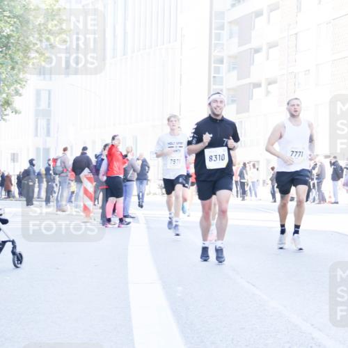 06.10.2024 - 19. swb-Marathon Bremen Matties Gatica Varas http://msf.ph/oto/7361314 06.10.2024 10:39:28 Laufen 7571, 8310, 7771 meine-sportfotos.de