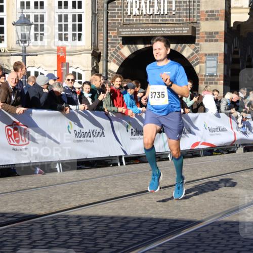 06.10.2024 - 19. swb-Marathon Bremen Strokosch-Dieckow http://msf.ph/oto/7361361 06.10.2024 10:33:53 Ziel 8139, 8423, 8543, 8735, 8750, 8938 meine-sportfotos.de