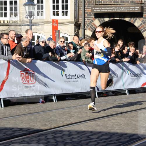 06.10.2024 - 19. swb-Marathon Bremen Strokosch-Dieckow http://msf.ph/oto/7361546 06.10.2024 10:34:08 Ziel 8750 meine-sportfotos.de