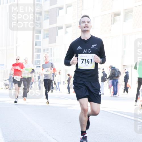 06.10.2024 - 19. swb-Marathon Bremen Matties Gatica Varas http://msf.ph/oto/7361615 06.10.2024 10:39:38 Laufen 8680, 8671, 7141 meine-sportfotos.de