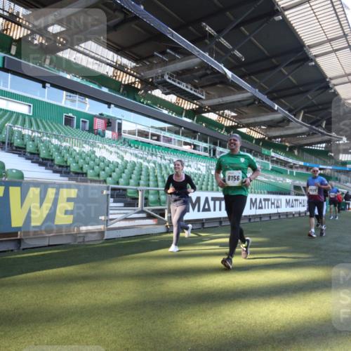 06.10.2024 - 19. swb-Marathon Bremen Yannick Fuchs http://msf.ph/oto/7361866 06.10.2024 10:29:21 Laufen im Stadion 7099, 7117, 7290, 7334, 7370, 7590, 7671, 7683, 7714, 7800, 7825, 7983, 7992, 8001, 8018, 8092, 8098, 8156, 8157, 8158, 8215, 8244, 8252, 8330, 8336, 8424, 8443, 8458, 8461, 8522, 8525, 8575, 8596, 8604, 8609, 8819, 8828, 8835, 8843, 8875, 8894, 8925, 8951, 8953, 8965, 9001, 9014, 9066, 9106 meine-sportfotos.de