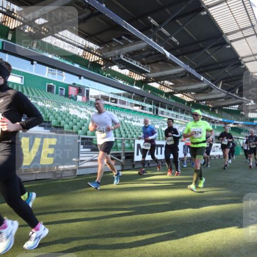 06.10.2024 - 19. swb-Marathon Bremen Yannick Fuchs http://msf.ph/oto/7362234 06.10.2024 10:30:11 Laufen im Stadion 7060, 7061, 7146, 7176, 7193, 7340, 7361, 7412, 7451, 7542, 7585, 7613, 7620, 7629, 7630, 7696, 7698, 7752, 7784, 7823, 7962, 7989, 8041, 8109, 8186, 8219, 8223, 8290, 8328, 8332, 8333, 8354, 8362, 8428, 8440, 8465, 8477, 8524, 8552, 8629, 8639, 8748, 8763, 8767, 8768, 8783, 8794, 8802, 8803, 8834, 8841, 8869, 8897, 8898, 8933, 8954, 9008, 9023, 9065, 9081 meine-sportfotos.de