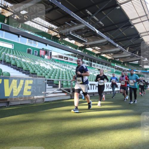 06.10.2024 - 19. swb-Marathon Bremen Yannick Fuchs http://msf.ph/oto/7362341 06.10.2024 10:30:24 Laufen im Stadion 7029, 7053, 7144, 7146, 7176, 7302, 7361, 7412, 7585, 7613, 7620, 7629, 7630, 7698, 7752, 7962, 8036, 8041, 8109, 8186, 8219, 8223, 8290, 8328, 8332, 8333, 8354, 8428, 8440, 8465, 8469, 8477, 8524, 8552, 8622, 8629, 8639, 8748, 8768, 8783, 8794, 8802, 8803, 8834, 8841, 8869, 8897, 8898, 8931, 8933, 9008, 9023, 9065, 9081 meine-sportfotos.de