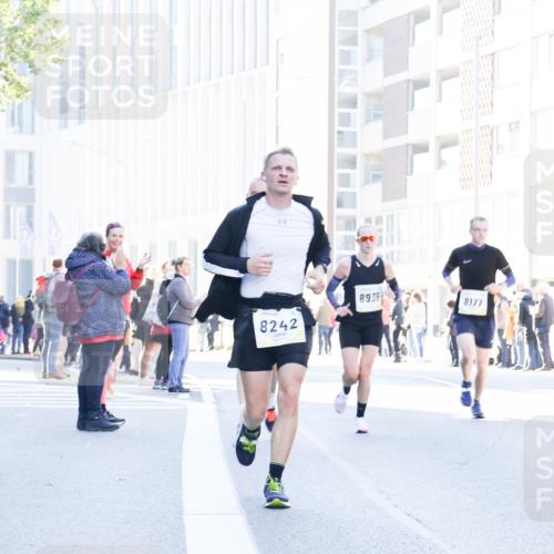 06.10.2024 - 19. swb-Marathon Bremen Matties Gatica Varas http://msf.ph/oto/7362476 06.10.2024 10:40:05 Laufen 84, 8242, 8939, 8177 meine-sportfotos.de