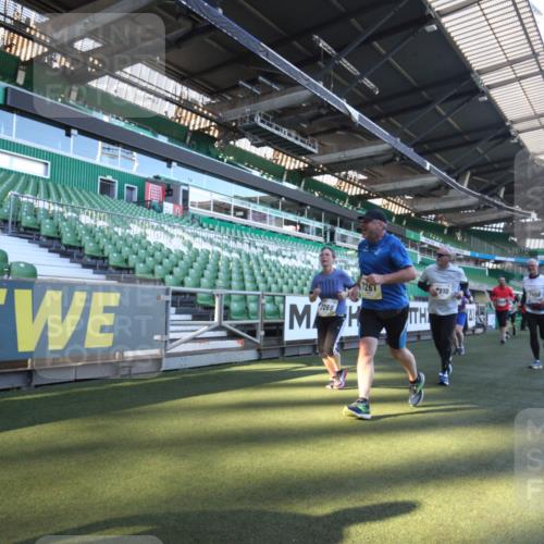 06.10.2024 - 19. swb-Marathon Bremen Yannick Fuchs http://msf.ph/oto/7362497 06.10.2024 10:30:54 Laufen im Stadion 7029, 7046, 7053, 7089, 7144, 7213, 7250, 7261, 7302, 7362, 7458, 7785, 7947, 8023, 8036, 8058, 8245, 8268, 8392, 8433, 8437, 8469, 8512, 8520, 8521, 8553, 8586, 8622, 8633, 8634, 8646, 8674, 8717, 8810, 8892, 8898, 8931, 8960, 8985, 9012, 9035, 9075, 9119 meine-sportfotos.de