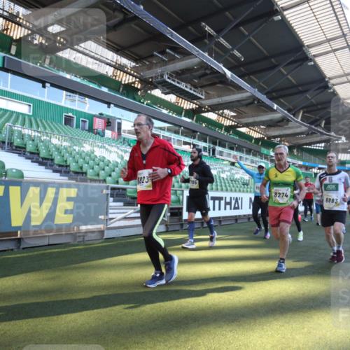 06.10.2024 - 19. swb-Marathon Bremen Yannick Fuchs http://msf.ph/oto/7362636 06.10.2024 10:31:18 Laufen im Stadion 7004, 7044, 7250, 7362, 7439, 7458, 7467, 7546, 7659, 7730, 7785, 7806, 7947, 7990, 8014, 8040, 8058, 8237, 8267, 8268, 8274, 8346, 8388, 8392, 8433, 8437, 8459, 8512, 8520, 8521, 8538, 8553, 8586, 8605, 8614, 8624, 8633, 8634, 8646, 8674, 8676, 8677, 8710, 8717, 8761, 8776, 8807, 8823, 8883, 8892, 8958, 8971, 8998, 9012, 9037, 9075, 9119, 9131 meine-sportfotos.de
