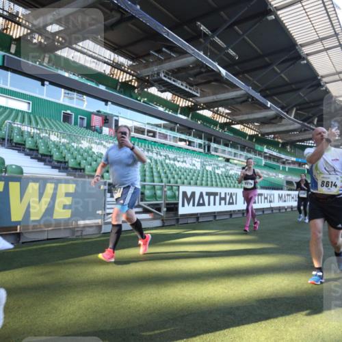 06.10.2024 - 19. swb-Marathon Bremen Yannick Fuchs http://msf.ph/oto/7362718 06.10.2024 10:31:31 Laufen im Stadion 7004, 7005, 7044, 7225, 7233, 7250, 7362, 7439, 7467, 7486, 7545, 7546, 7575, 7659, 7730, 7762, 7785, 7794, 7806, 7847, 7990, 8013, 8014, 8040, 8123, 8233, 8237, 8267, 8268, 8274, 8304, 8305, 8346, 8388, 8416, 8459, 8512, 8520, 8521, 8538, 8557, 8605, 8614, 8624, 8634, 8646, 8676, 8677, 8710, 8761, 8776, 8807, 8823, 8883, 8958, 8971, 8998, 9012, 9037, 9119, 9131 meine-sportfotos.de