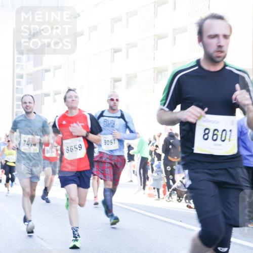 06.10.2024 - 19. swb-Marathon Bremen Matties Gatica Varas http://msf.ph/oto/7362946 06.10.2024 10:40:31 Laufen 8601, 7414, 9051, 5414, 8659 meine-sportfotos.de