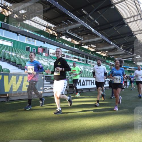 06.10.2024 - 19. swb-Marathon Bremen Yannick Fuchs http://msf.ph/oto/7362974 06.10.2024 10:32:07 Laufen im Stadion 7005, 7007, 7055, 7087, 7090, 7189, 7225, 7233, 7308, 7379, 7380, 7382, 7386, 7415, 7457, 7469, 7474, 7482, 7486, 7493, 7551, 7575, 7600, 7628, 7637, 7689, 7750, 7762, 7782, 7794, 7846, 7847, 7850, 7872, 7894, 7974, 8013, 8052, 8061, 8111, 8112, 8123, 8132, 8161, 8162, 8231, 8233, 8276, 8304, 8305, 8322, 8324, 8325, 8339, 8359, 8377, 8413, 8416, 8418, 8431, 8557, 8576, 8584, 8598, 8641, 8738, 8744, 8756, 8757, 8769, 8772, 8790, 8826, 8840, 8867, 8868, 8874, 8946, 8949, 8964 meine-sportfotos.de
