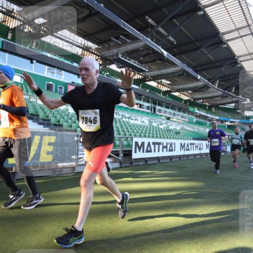 06.10.2024 - 19. swb-Marathon Bremen Yannick Fuchs http://msf.ph/oto/7363078 06.10.2024 10:32:14 Laufen im Stadion 7007, 7055, 7087, 7090, 7179, 7189, 7308, 7379, 7380, 7382, 7386, 7415, 7457, 7469, 7474, 7481, 7482, 7493, 7551, 7600, 7628, 7637, 7689, 7750, 7782, 7794, 7846, 7850, 7872, 7894, 7974, 7975, 8052, 8061, 8111, 8112, 8119, 8132, 8161, 8162, 8231, 8233, 8276, 8322, 8324, 8325, 8339, 8359, 8377, 8413, 8418, 8431, 8557, 8576, 8584, 8598, 8616, 8641, 8682, 8683, 8738, 8744, 8756, 8757, 8769, 8772, 8790, 8822, 8826, 8840, 8867, 8868, 8874, 8936, 8946, 8949, 8964 meine-sportfotos.de