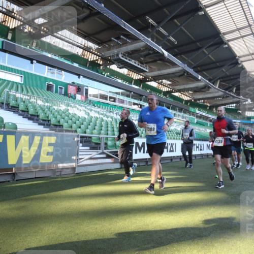 06.10.2024 - 19. swb-Marathon Bremen Yannick Fuchs http://msf.ph/oto/7363106 06.10.2024 10:32:20 Laufen im Stadion 7055, 7087, 7090, 7179, 7189, 7308, 7379, 7382, 7386, 7415, 7425, 7457, 7469, 7474, 7481, 7482, 7493, 7551, 7600, 7637, 7689, 7750, 7846, 7850, 7894, 7974, 7975, 8045, 8052, 8061, 8111, 8112, 8119, 8132, 8161, 8162, 8231, 8276, 8317, 8322, 8324, 8325, 8339, 8359, 8377, 8413, 8418, 8431, 8576, 8584, 8598, 8616, 8641, 8682, 8683, 8738, 8744, 8756, 8757, 8759, 8772, 8790, 8822, 8826, 8840, 8867, 8868, 8874, 8936, 8949, 8964, 9115 meine-sportfotos.de