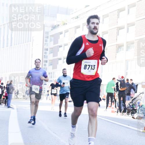 06.10.2024 - 19. swb-Marathon Bremen Matties Gatica Varas http://msf.ph/oto/7363247 06.10.2024 10:40:42 Laufen 7485, 7793, 672, 8713 meine-sportfotos.de