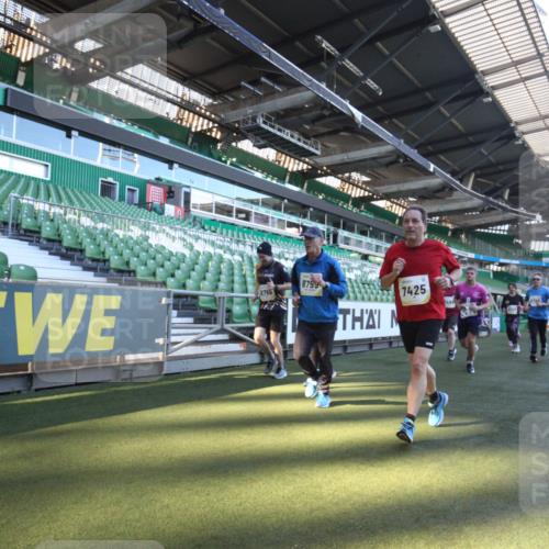 06.10.2024 - 19. swb-Marathon Bremen Yannick Fuchs http://msf.ph/oto/7363284 06.10.2024 10:32:43 Laufen im Stadion 7050, 7126, 7179, 7189, 7317, 7373, 7375, 7382, 7425, 7442, 7477, 7481, 7499, 7551, 7574, 7656, 7678, 7734, 7735, 7758, 7849, 7865, 7975, 8020, 8022, 8045, 8048, 8119, 8137, 8161, 8162, 8231, 8314, 8315, 8317, 8322, 8325, 8348, 8359, 8361, 8432, 8479, 8485, 8504, 8598, 8616, 8643, 8663, 8682, 8683, 8686, 8700, 8705, 8724, 8738, 8759, 8822, 8858, 8934, 8936, 9112, 9115, 9117 meine-sportfotos.de