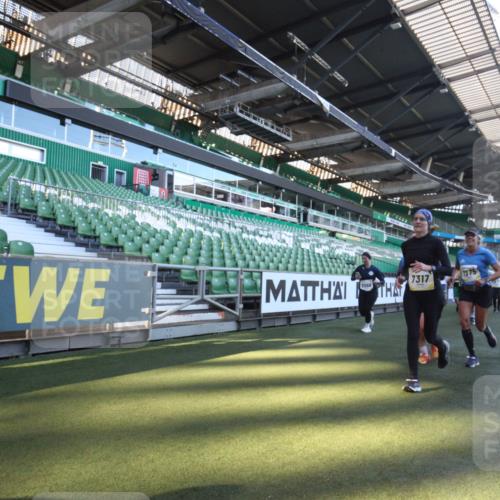 06.10.2024 - 19. swb-Marathon Bremen Yannick Fuchs http://msf.ph/oto/7363370 06.10.2024 10:32:55 Laufen im Stadion 7028, 7049, 7050, 7057, 7108, 7125, 7126, 7316, 7317, 7333, 7354, 7373, 7375, 7425, 7442, 7477, 7499, 7506, 7574, 7621, 7656, 7678, 7734, 7735, 7751, 7758, 7801, 7849, 7865, 8020, 8022, 8034, 8045, 8048, 8119, 8137, 8189, 8314, 8315, 8317, 8348, 8361, 8384, 8432, 8479, 8485, 8504, 8540, 8643, 8663, 8686, 8700, 8705, 8724, 8759, 8822, 8852, 8858, 8864, 8934, 9112, 9114, 9115, 9117 meine-sportfotos.de
