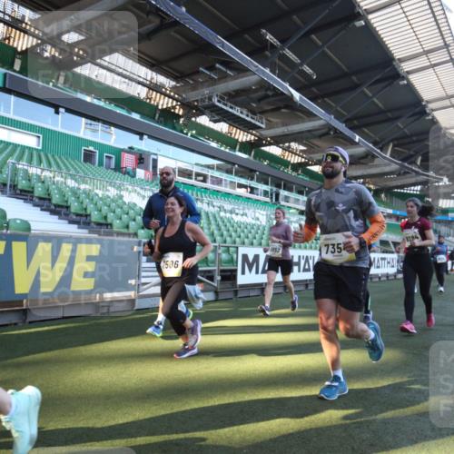 06.10.2024 - 19. swb-Marathon Bremen Yannick Fuchs http://msf.ph/oto/7363500 06.10.2024 10:33:13 Laufen im Stadion 7028, 7049, 7057, 7108, 7125, 7201, 7269, 7316, 7317, 7333, 7354, 7373, 7375, 7442, 7477, 7506, 7509, 7510, 7621, 7656, 7678, 7734, 7735, 7751, 7758, 7801, 7849, 7898, 8020, 8022, 8034, 8048, 8153, 8189, 8194, 8195, 8224, 8241, 8308, 8314, 8315, 8384, 8451, 8479, 8485, 8504, 8534, 8540, 8611, 8643, 8653, 8663, 8686, 8705, 8724, 8852, 8858, 8864, 8986, 9003, 9041, 9053, 9059, 9072, 9073, 9112, 9114, 9126 meine-sportfotos.de