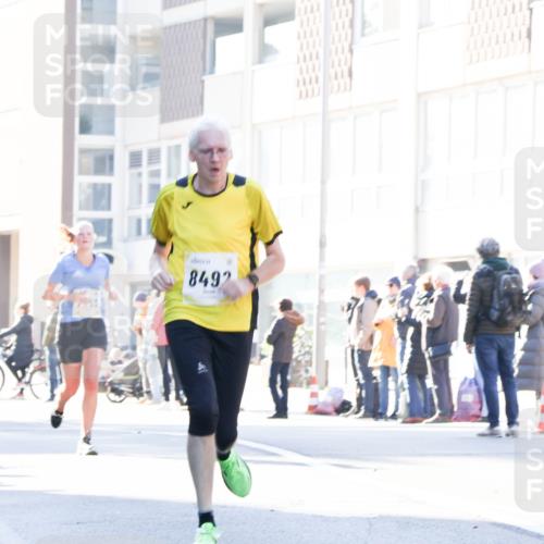 06.10.2024 - 19. swb-Marathon Bremen Matties Gatica Varas http://msf.ph/oto/7363506 06.10.2024 10:40:54 Laufen 8492 meine-sportfotos.de