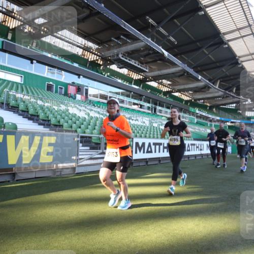 06.10.2024 - 19. swb-Marathon Bremen Yannick Fuchs http://msf.ph/oto/7363652 06.10.2024 10:33:36 Laufen im Stadion 7076, 7122, 7123, 7201, 7202, 7203, 7264, 7269, 7282, 7330, 7332, 7333, 7358, 7404, 7418, 7509, 7510, 7577, 7608, 7663, 7723, 7801, 7832, 7855, 7867, 7869, 7886, 7898, 7997, 8113, 8153, 8194, 8195, 8224, 8241, 8263, 8269, 8308, 8451, 8534, 8579, 8607, 8608, 8611, 8612, 8640, 8653, 8798, 8864, 8986, 9003, 9041, 9053, 9059, 9072, 9073, 9114, 9126 meine-sportfotos.de