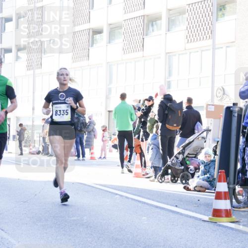 06.10.2024 - 19. swb-Marathon Bremen Matties Gatica Varas http://msf.ph/oto/7363835 06.10.2024 10:41:03 Laufen 8335 meine-sportfotos.de