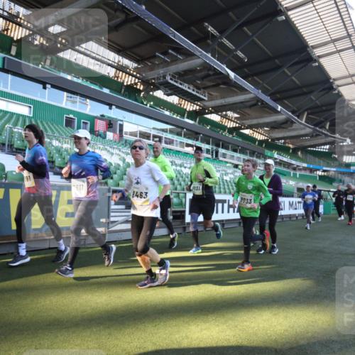 06.10.2024 - 19. swb-Marathon Bremen Yannick Fuchs http://msf.ph/oto/7363887 06.10.2024 10:34:06 Laufen im Stadion 7040, 7048, 7076, 7122, 7123, 7130, 7221, 7223, 7227, 7255, 7264, 7282, 7358, 7383, 7395, 7404, 7418, 7532, 7577, 7693, 7718, 7723, 7745, 7775, 7811, 7832, 7844, 7848, 7886, 7909, 7910, 7929, 7935, 7971, 7987, 8005, 8006, 8017, 8027, 8033, 8107, 8113, 8178, 8179, 8190, 8197, 8203, 8208, 8229, 8235, 8236, 8263, 8269, 8270, 8283, 8293, 8326, 8338, 8382, 8398, 8399, 8414, 8415, 8435, 8463, 8546, 8550, 8572, 8579, 8607, 8608, 8612, 8640, 8644, 8694, 8707, 8736 meine-sportfotos.de