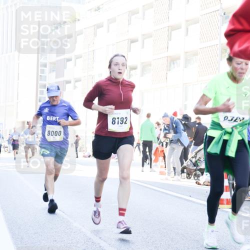 06.10.2024 - 19. swb-Marathon Bremen Matties Gatica Varas http://msf.ph/oto/7364203 06.10.2024 10:41:14 Laufen 378904, 9000, 8192, 932 meine-sportfotos.de