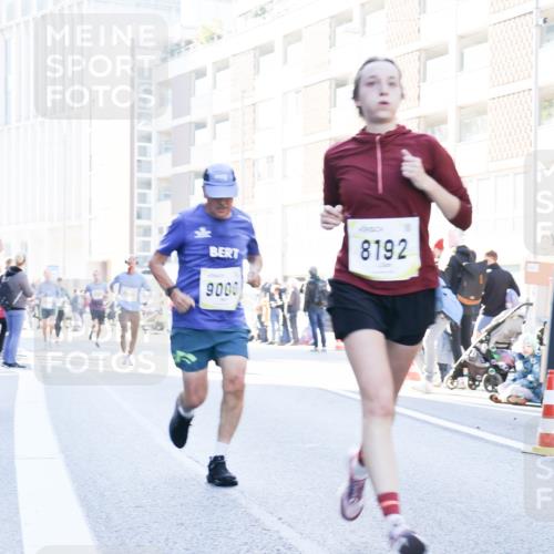 06.10.2024 - 19. swb-Marathon Bremen Matties Gatica Varas http://msf.ph/oto/7364227 06.10.2024 10:41:15 Laufen 9000, 8192 meine-sportfotos.de