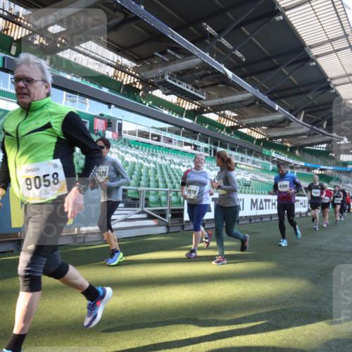 06.10.2024 - 19. swb-Marathon Bremen Yannick Fuchs http://msf.ph/oto/7364276 06.10.2024 10:34:44 Laufen im Stadion 7156, 7204, 7221, 7223, 7242, 7255, 7262, 7307, 7321, 7335, 7352, 7377, 7383, 7413, 7436, 7443, 7446, 7502, 7507, 7532, 7587, 7644, 7679, 7680, 7690, 7699, 7722, 7757, 7772, 7773, 7775, 7864, 7909, 7910, 7918, 7926, 7954, 7955, 7971, 7980, 7981, 8085, 8088, 8115, 8118, 8122, 8152, 8166, 8203, 8246, 8270, 8283, 8363, 8366, 8429, 8472, 8494, 8495, 8496, 8509, 8539, 8541, 8542, 8670, 8678, 8736, 8760, 8839, 8848, 9015 meine-sportfotos.de
